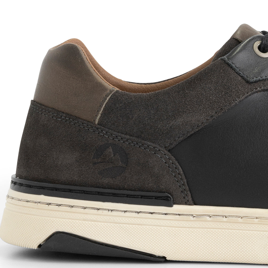 Southam - Leather sneakers - Men - Black DFH