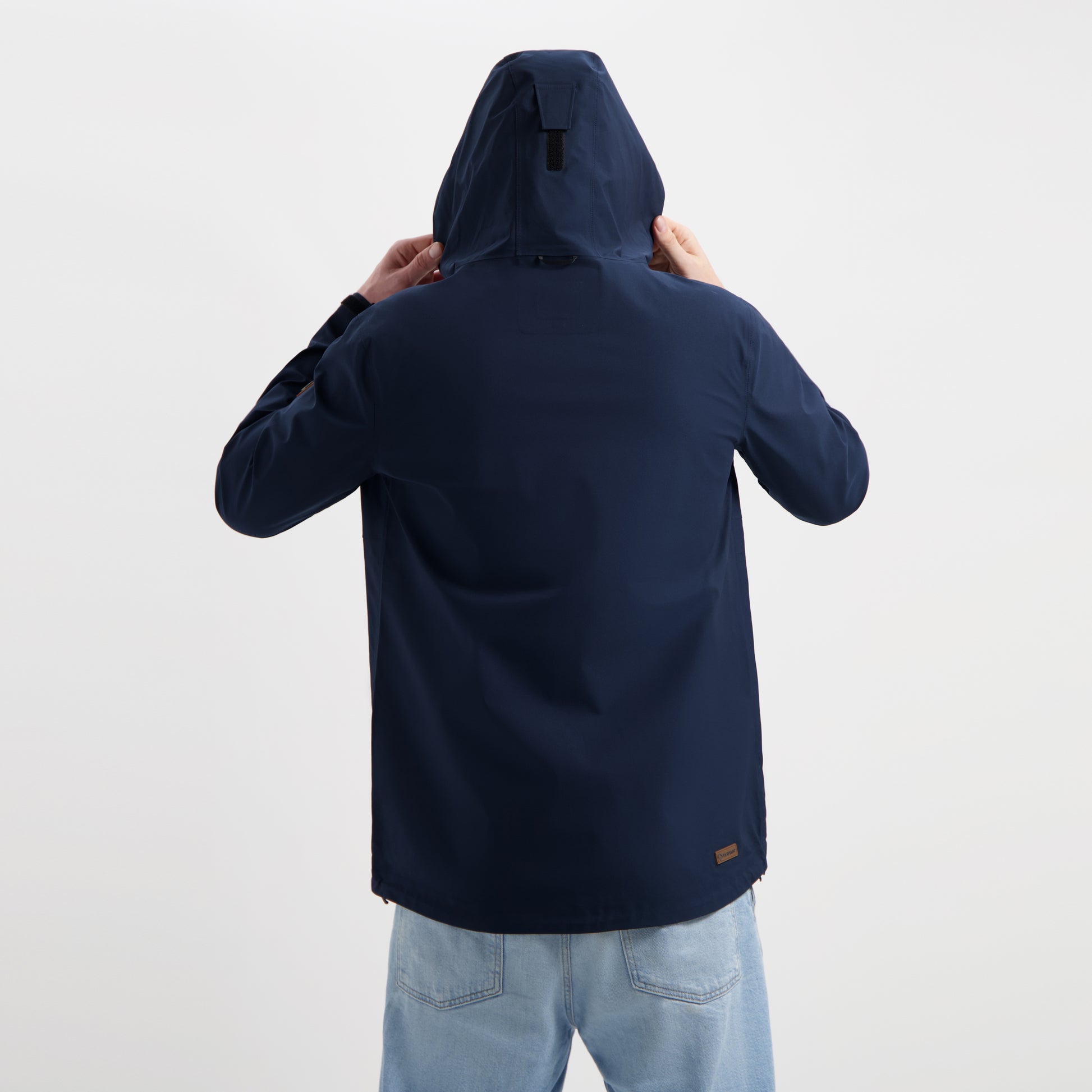 Jari Men Navy MV